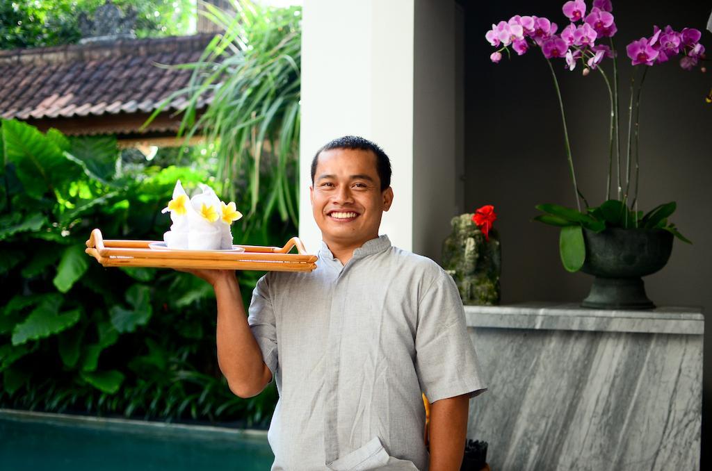 Room & Vespa 1 Seminyak Exteriör bild