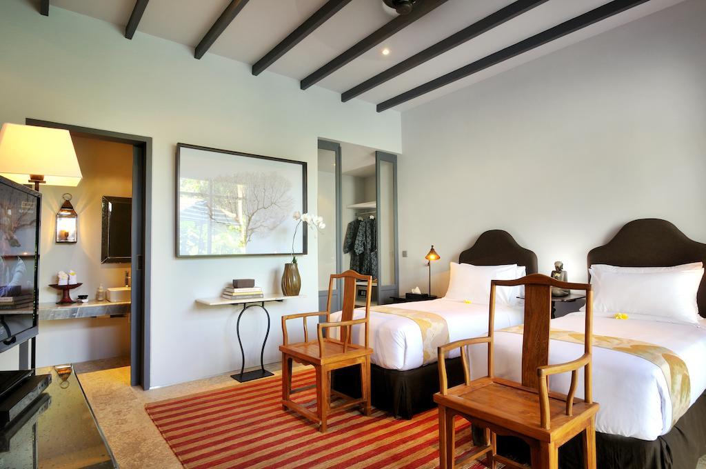 Room & Vespa 1 Seminyak Rum bild